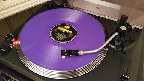 Deep purple's vinyl is... purple!
